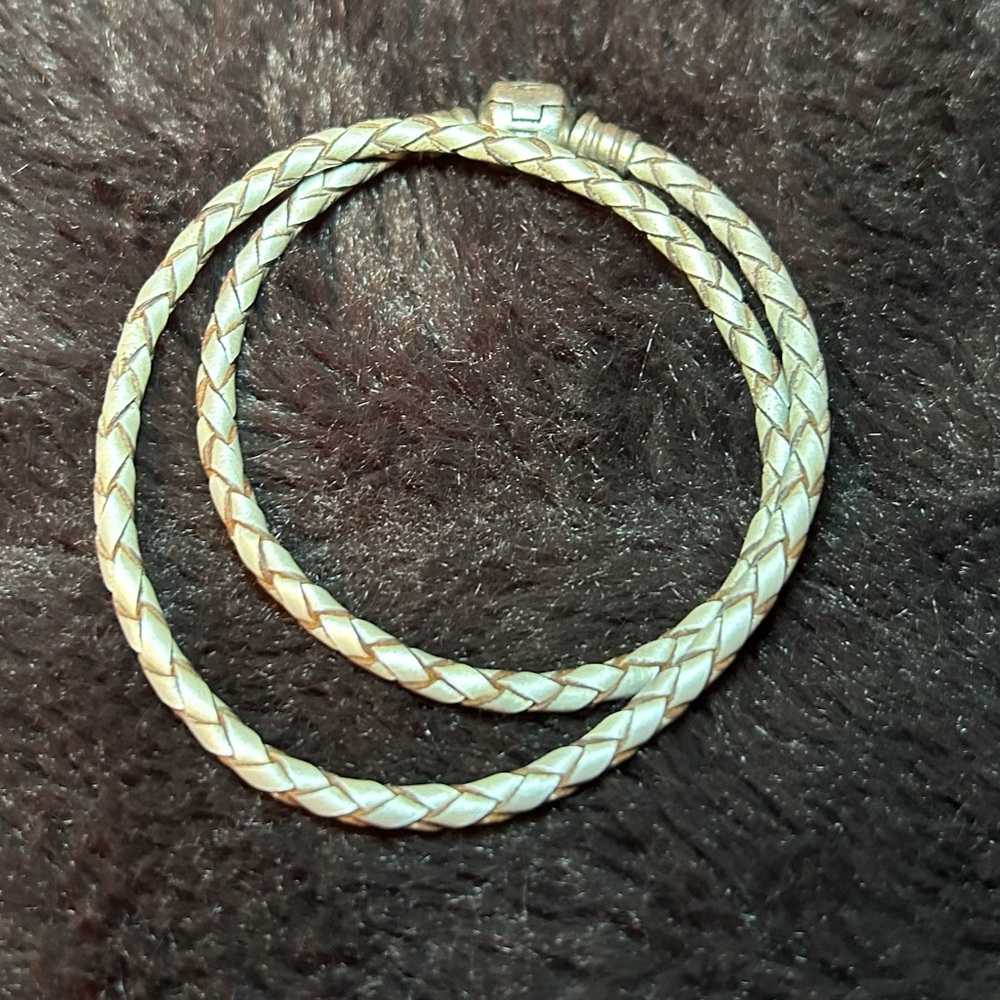 Pandora twist leather bracelet